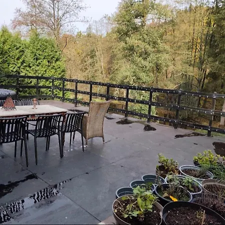 別荘 Maison Salmchateau *